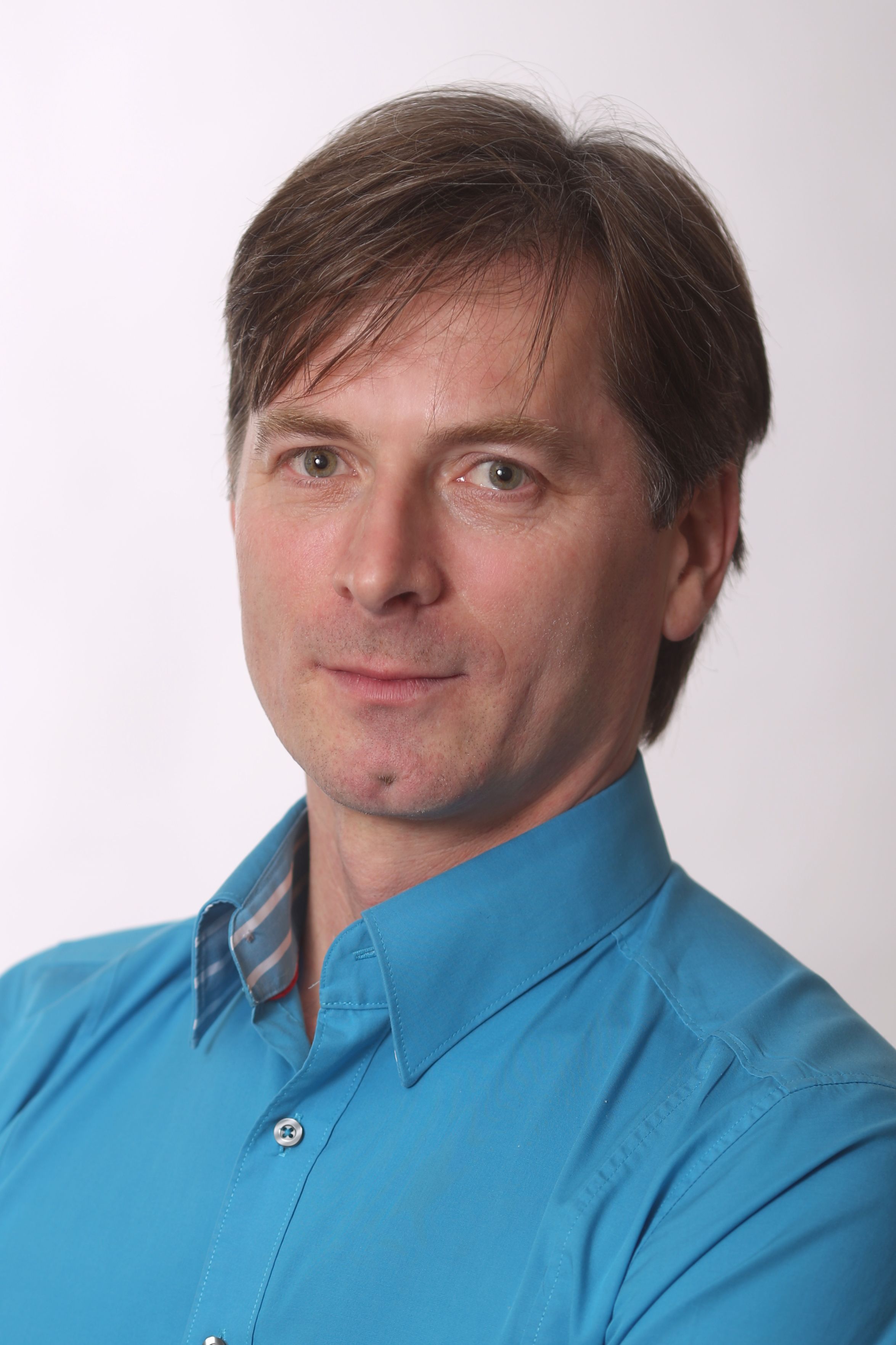 Szarvas Gyula
